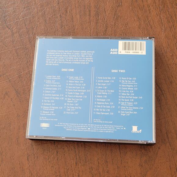 DONOVAN "TROUBADOR" THE DEFINITIVE COLLECTION 2 CD SET - Picture 2 of 10